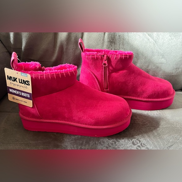 Boots Muk Luks Pink Women’s Sizes 8 & 9 NWT - Picture 3 of 6